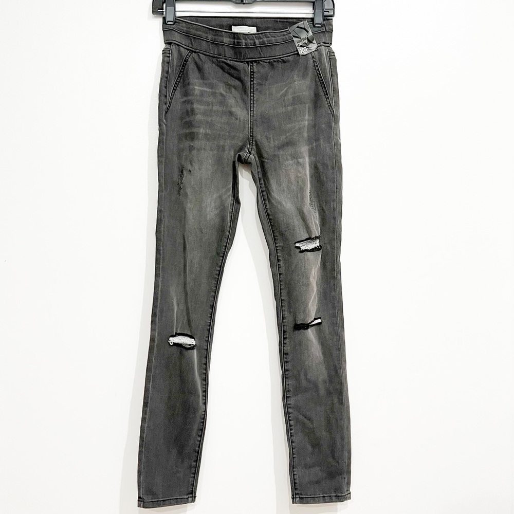 NWT Gray Wash Distressed Denim Legging